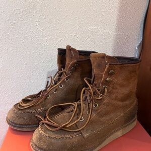 Women’s Frye Boots Moc Toe Lace Up Suede work boots, worn but in good shape